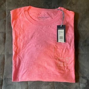 NWT VINEYARD VINES MENS SS SLUB GRAPHIC POCKET GARMENT DYED VINTAGE WHALE LARGE.